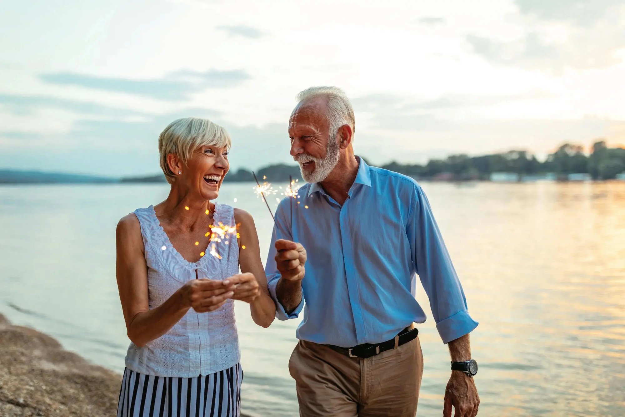 Early-Retirement-UK-Retired-Couple.jpg